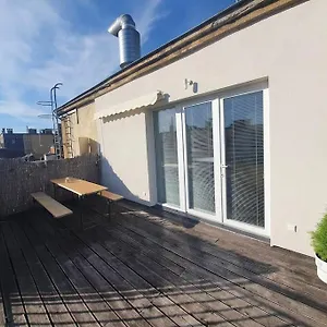 Beauty On The Rooftop With Ac And Rooftop Terrace , Budapest Ungheria
